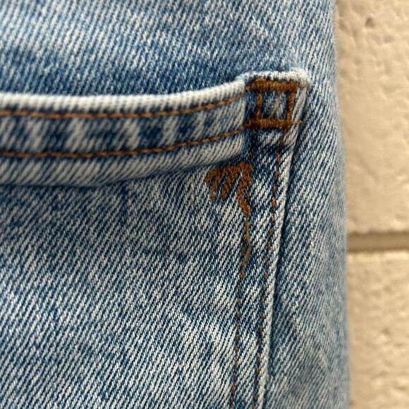 Madewell Curvy Perfect Vintage Straight Jeans size 29 - Picture 5 of 9